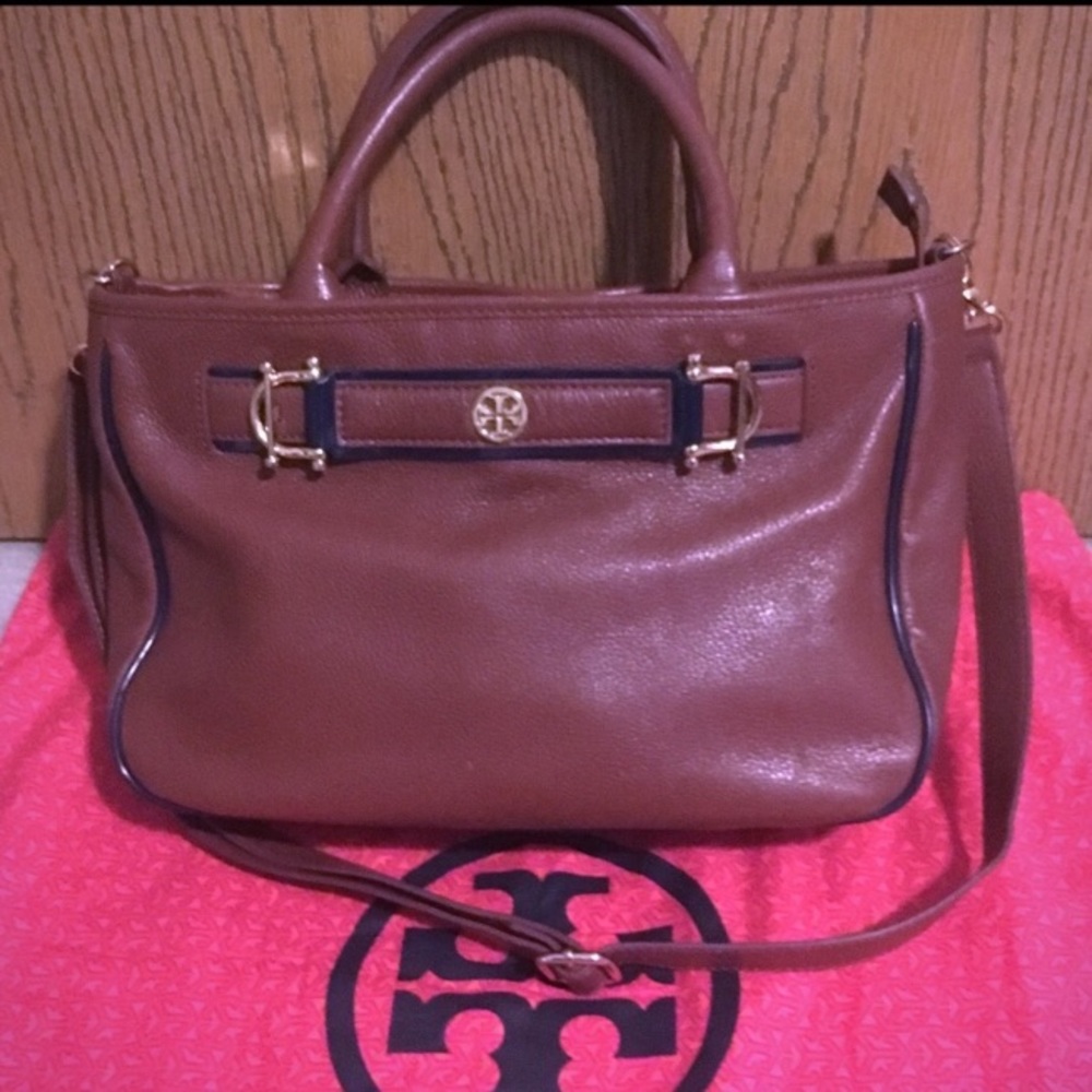Tory Burch leather horsebit satchel 👜